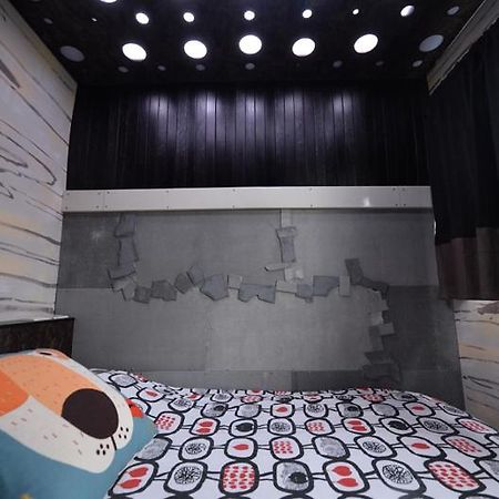 Sha Feng Lu Dian Bed & Breakfast Magong Exterior photo